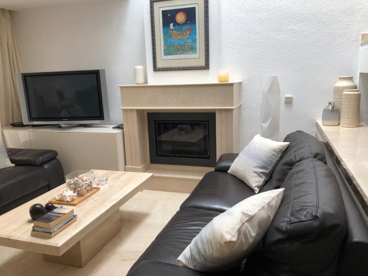 Dominion Beach House Estepona Buitenkant foto